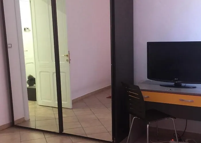 ゲストハウス Sole !! Centro カリアリ